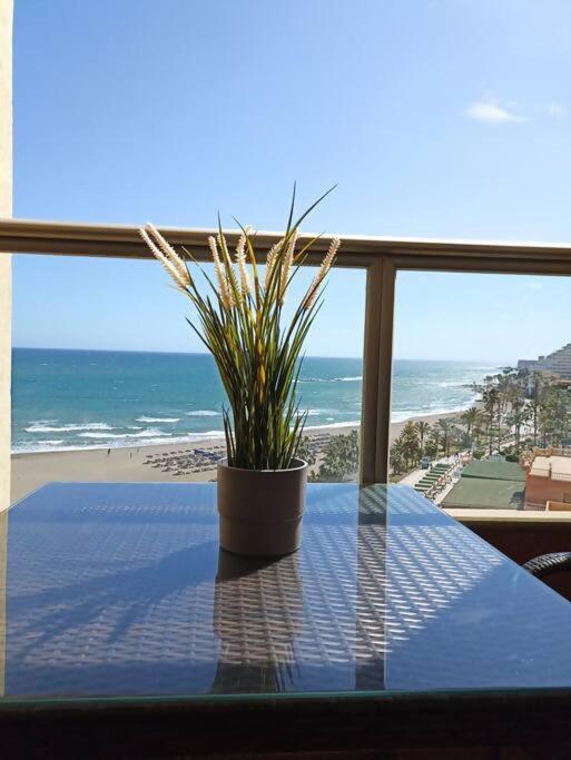 Estudio Miramarprimera Linea Playa Amazing Views Benalmadena Exterior photo